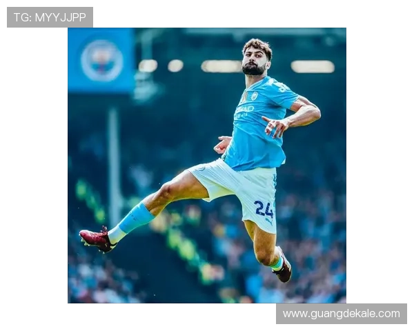 格瓦迪奥尔足球潜力持续提升，防守表现稳健备受期待