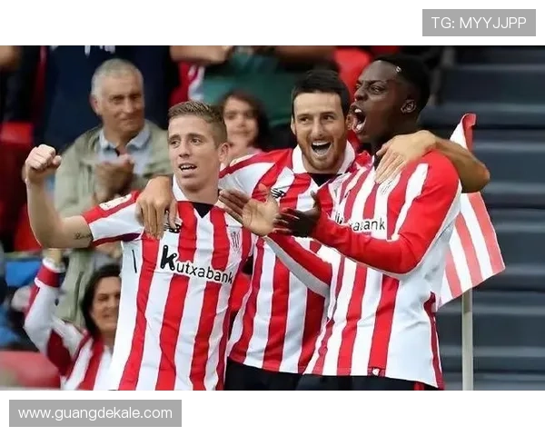 瓦伦西亚管理层决策争议：对球队表现与稳定性的影响