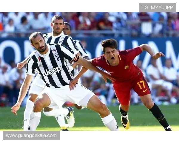 巴尔科拉与杜埃对比分析：新一代法国边锋的战术角色与成长路径差异