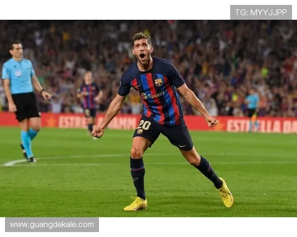 球队分崩离析，豪门堕落，曼联的战术黑洞何时才能修复？